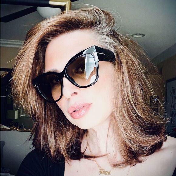 ♥️ TOM FORD EYEWEAR ANOUSHKA CAT EYE
SUNGLASSES - Picture 12 of 16